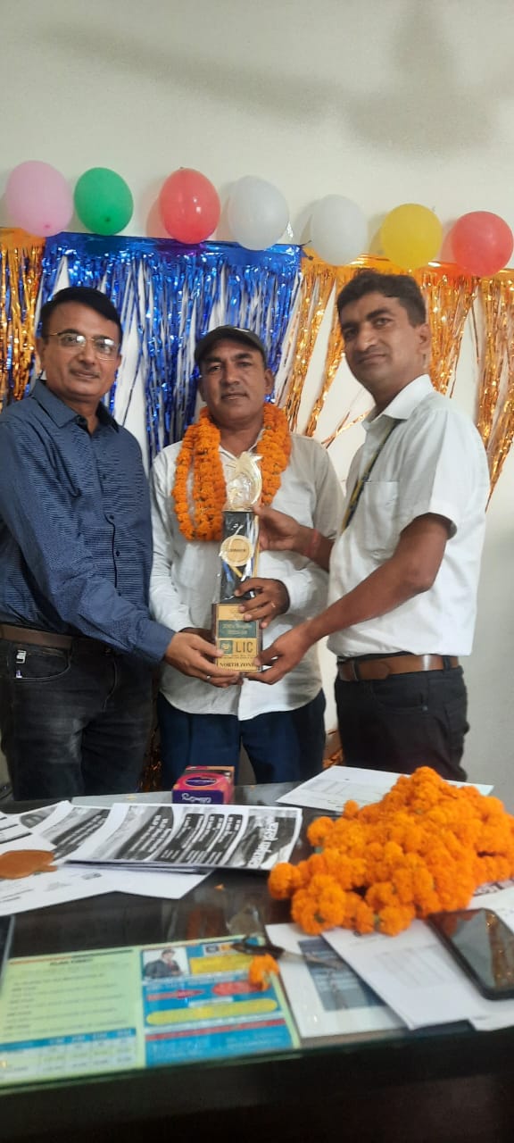 Award 42